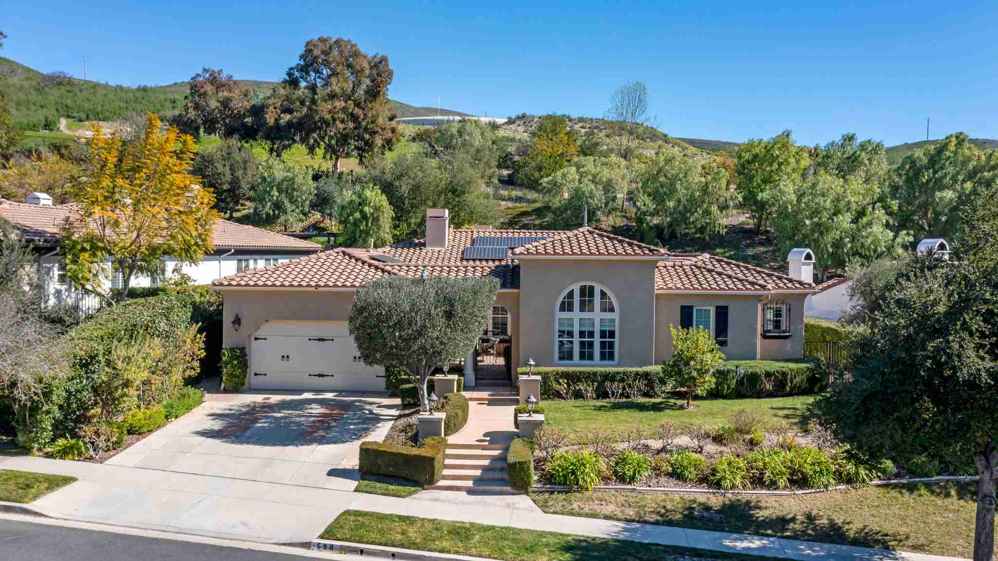emily berdon luxury real estate